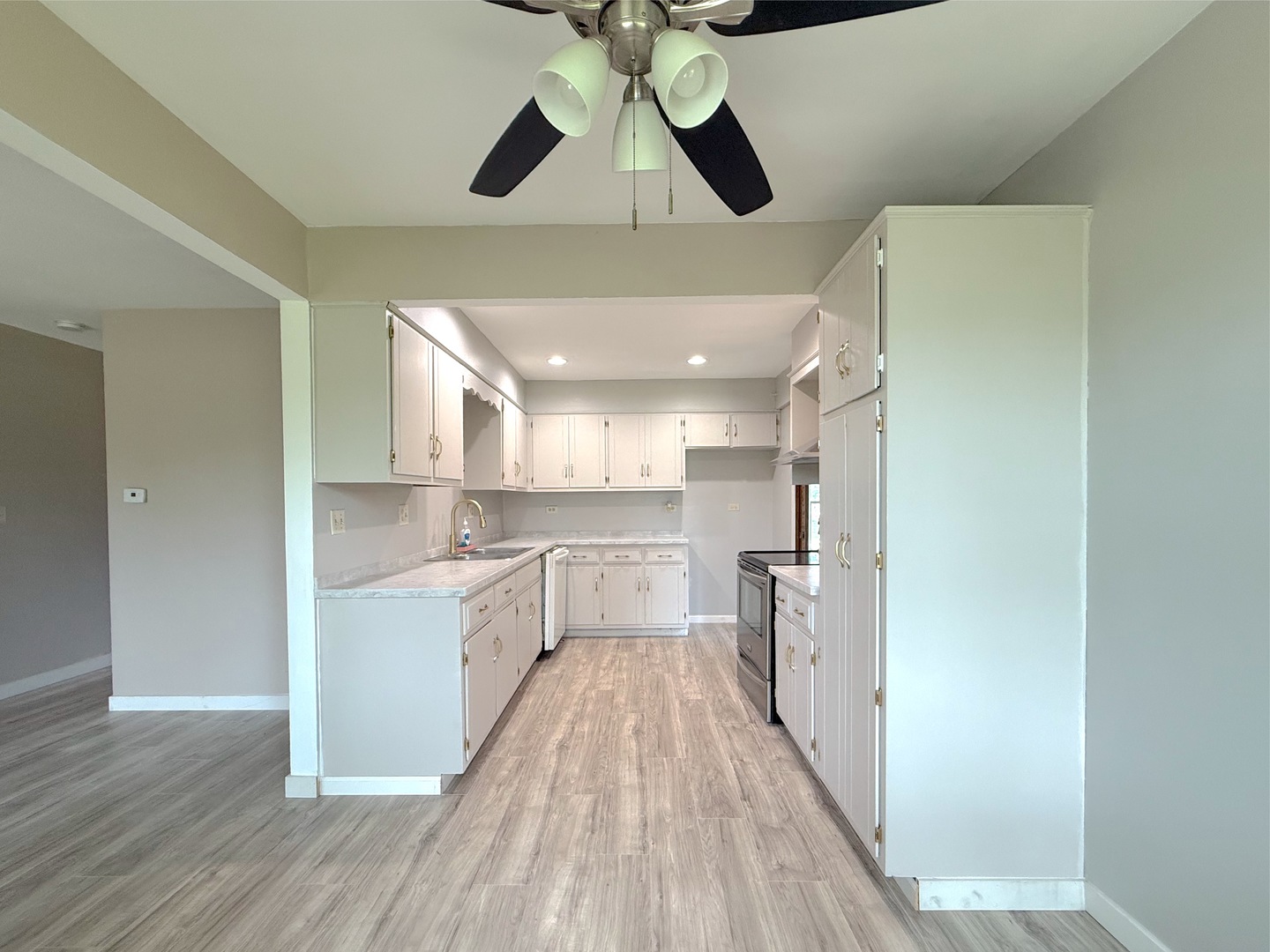3542 Ronald Road