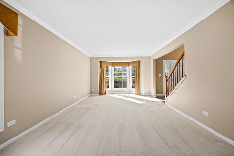 Tiny photo for 719 Pinecreek Drive, North Aurora, IL 60542 (MLS # 12485891)