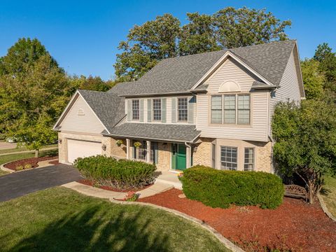 Tiny photo for 719 Pinecreek Drive, North Aurora, IL 60542 (MLS # 12485891)