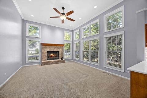 Tiny photo for 719 Pinecreek Drive, North Aurora, IL 60542 (MLS # 12485891)