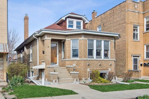 Photo of 5604 N Mango Avenue, Chicago, IL 60646 (MLS # 12618037)