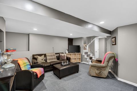 Tiny photo for 4615 W GRACE Street, Chicago, IL 60641 (MLS # 12577652)