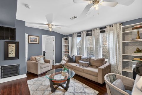 Tiny photo for 4615 W GRACE Street, Chicago, IL 60641 (MLS # 12577652)