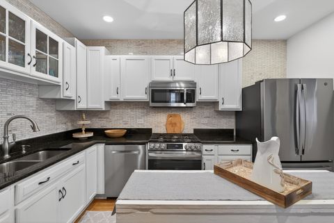 Tiny photo for 4615 W GRACE Street, Chicago, IL 60641 (MLS # 12577652)