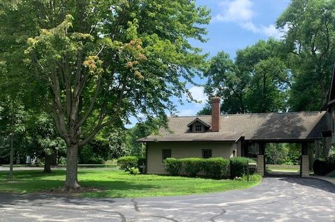 Tiny photo for 1516 S Batavia Avenue, Geneva, IL 60134 (MLS # 12448166)
