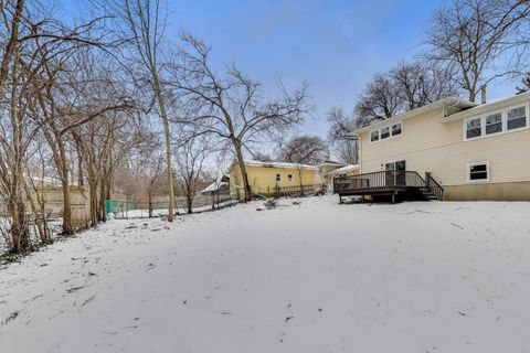 Tiny photo for 123 Kainer Avenue, Barrington, IL 60010 (MLS # 12553710)