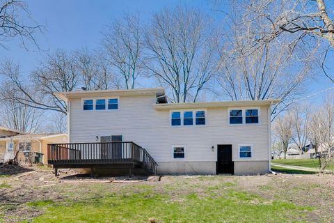 Tiny photo for 123 Kainer Avenue, Barrington, IL 60010 (MLS # 12553710)