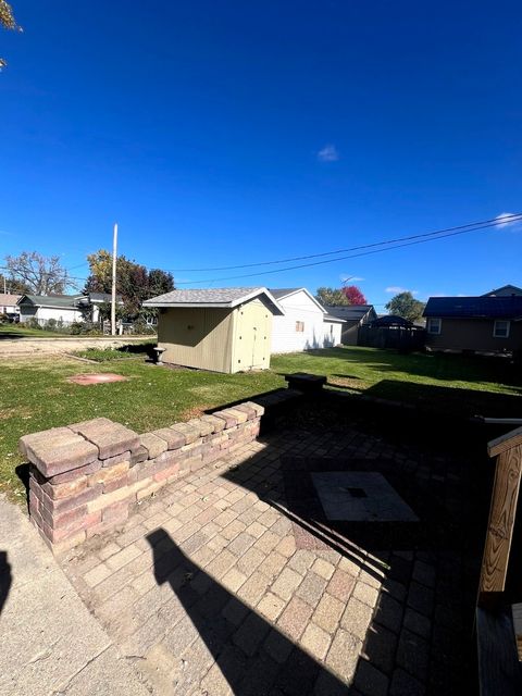 Tiny photo for 914 E Benton Street, Morris, IL 60450 (MLS # 12452510)