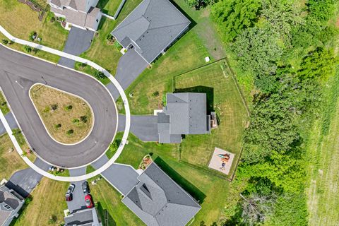 Tiny photo for 1170 Overhill Court, Crystal Lake, IL 60012 (MLS # 12417738)