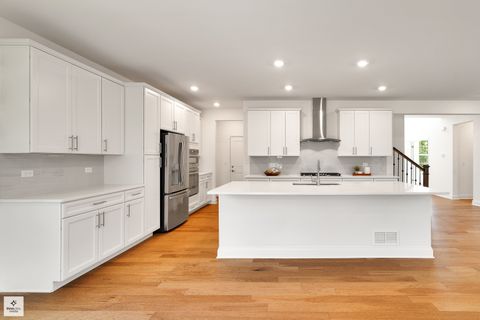 Tiny photo for 1170 Overhill Court, Crystal Lake, IL 60012 (MLS # 12417738)