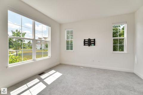 Tiny photo for 1170 Overhill Court, Crystal Lake, IL 60012 (MLS # 12417738)