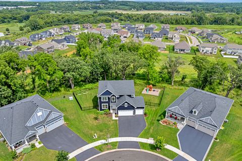 Tiny photo for 1170 Overhill Court, Crystal Lake, IL 60012 (MLS # 12417738)