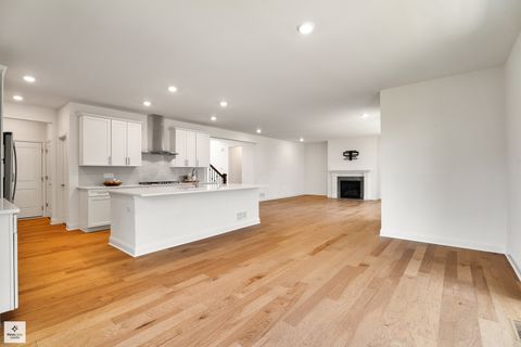 Tiny photo for 1170 Overhill Court, Crystal Lake, IL 60012 (MLS # 12417738)