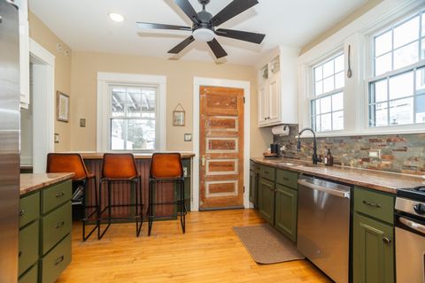 Tiny photo for 415 N HARVEY Avenue, Oak Park, IL 60302 (MLS # 12548261)