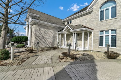 Tiny photo for 15 Terra Vita Court, South Barrington, IL 60010 (MLS # 12609214)