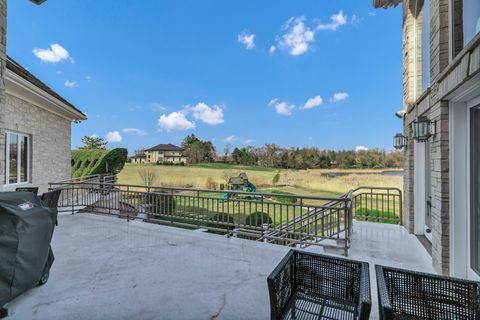 Tiny photo for 15 Terra Vita Court, South Barrington, IL 60010 (MLS # 12609214)