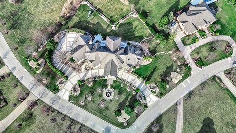 Tiny photo for 15 Terra Vita Court, South Barrington, IL 60010 (MLS # 12609214)