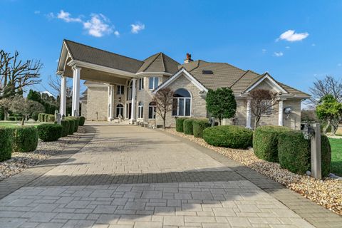 Tiny photo for 15 Terra Vita Court, South Barrington, IL 60010 (MLS # 12609214)