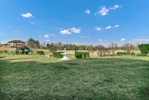 Tiny photo for 15 Terra Vita Court, South Barrington, IL 60010 (MLS # 12609214)