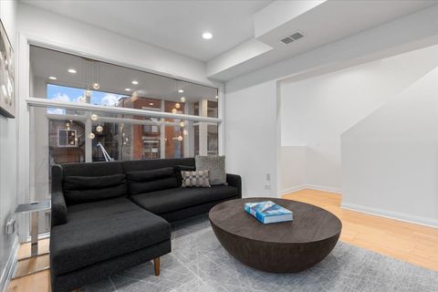 Tiny photo for 1638 W ONTARIO Street, Chicago, IL 60622 (MLS # 12518964)