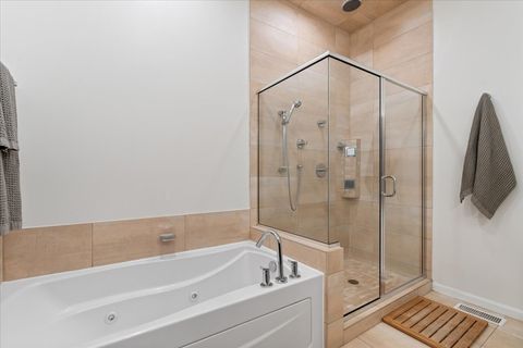 Tiny photo for 1638 W ONTARIO Street, Chicago, IL 60622 (MLS # 12518964)