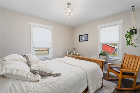 Tiny photo for 1126 Sanger Street, Ottawa, IL 61350 (MLS # 12454450)