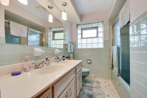 Tiny photo for 10701 S Nashville Avenue, Worth, IL 60482 (MLS # 12508109)