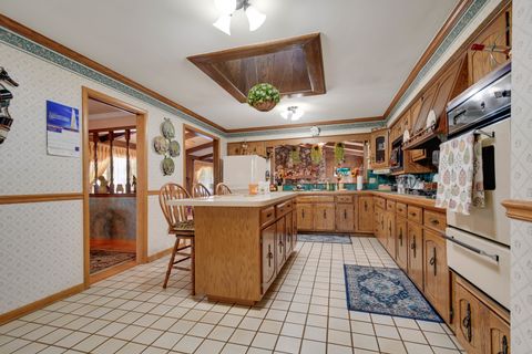 Tiny photo for 10701 S Nashville Avenue, Worth, IL 60482 (MLS # 12508109)