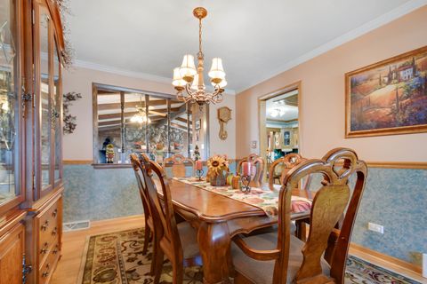 Tiny photo for 10701 S Nashville Avenue, Worth, IL 60482 (MLS # 12508109)