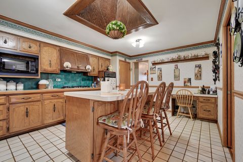 Tiny photo for 10701 S Nashville Avenue, Worth, IL 60482 (MLS # 12508109)