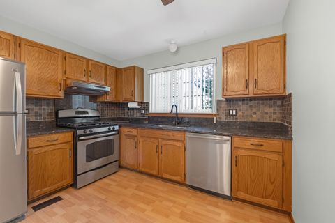 Tiny photo for 2031 Windmere Circle, Schaumburg, IL 60194 (MLS # 12628938)