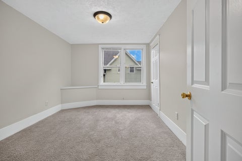 Tiny photo for 605 S Lee Street, Bloomington, IL 61701 (MLS # 12630966)