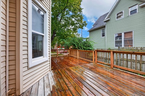 Tiny photo for 605 S Lee Street, Bloomington, IL 61701 (MLS # 12630966)
