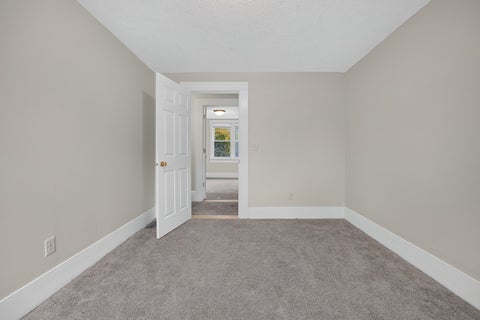 Tiny photo for 605 S Lee Street, Bloomington, IL 61701 (MLS # 12630966)