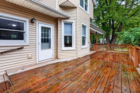 Tiny photo for 605 S Lee Street, Bloomington, IL 61701 (MLS # 12630966)
