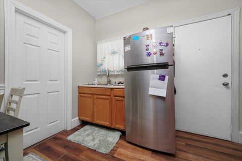 Tiny photo for 262 Bartlett Place, Elgin, IL 60120 (MLS # 12500352)