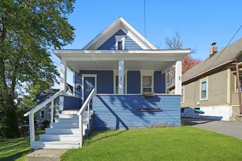 Photo of 262 Bartlett Place, Elgin, IL 60120 (MLS # 12500352)