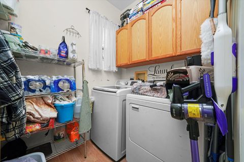 Tiny photo for 262 Bartlett Place, Elgin, IL 60120 (MLS # 12500352)