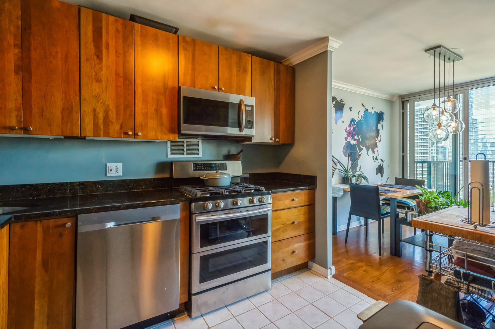 400 E Randolph Street 3918