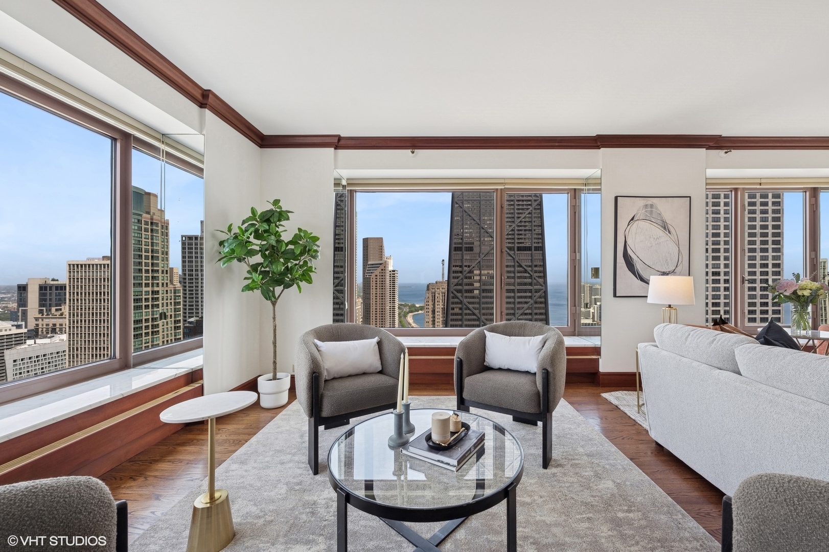 161 E Chicago Avenue 39F