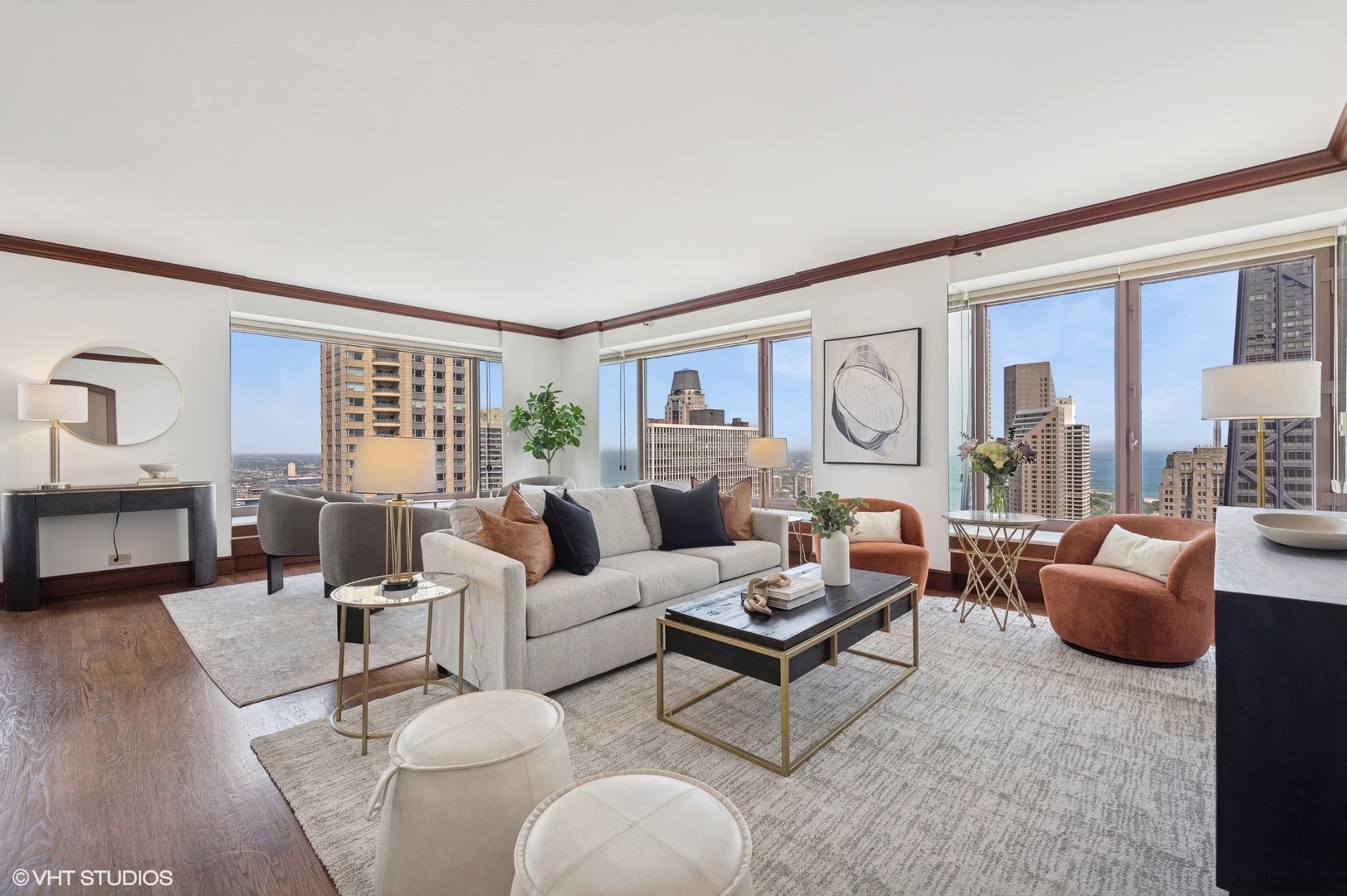 161 E Chicago Avenue 39F