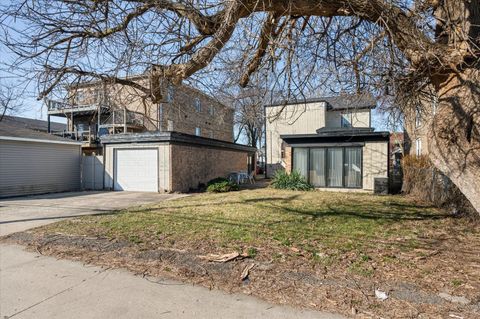 Tiny photo for 2839 Pearl Street, Franklin Park, IL 60131 (MLS # 12588442)