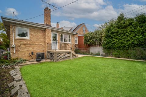 Tiny photo for 5724 N Avondale Avenue, Chicago, IL 60631 (MLS # 12499788)