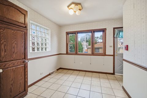 Tiny photo for 5724 N Avondale Avenue, Chicago, IL 60631 (MLS # 12499788)