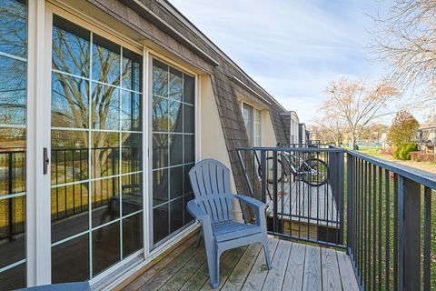 Tiny photo for 1111 Pleasant Run Drive #911, Wheeling, IL 60090 (MLS # 12517774)