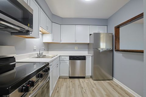 Tiny photo for 1111 Pleasant Run Drive #911, Wheeling, IL 60090 (MLS # 12517774)