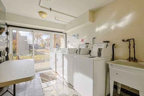 Tiny photo for 1111 Pleasant Run Drive #911, Wheeling, IL 60090 (MLS # 12517774)