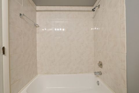 Tiny photo for 1111 Pleasant Run Drive #911, Wheeling, IL 60090 (MLS # 12517774)