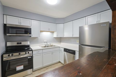 Tiny photo for 1111 Pleasant Run Drive #911, Wheeling, IL 60090 (MLS # 12517774)