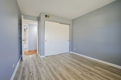 Tiny photo for 1111 Pleasant Run Drive #911, Wheeling, IL 60090 (MLS # 12517774)